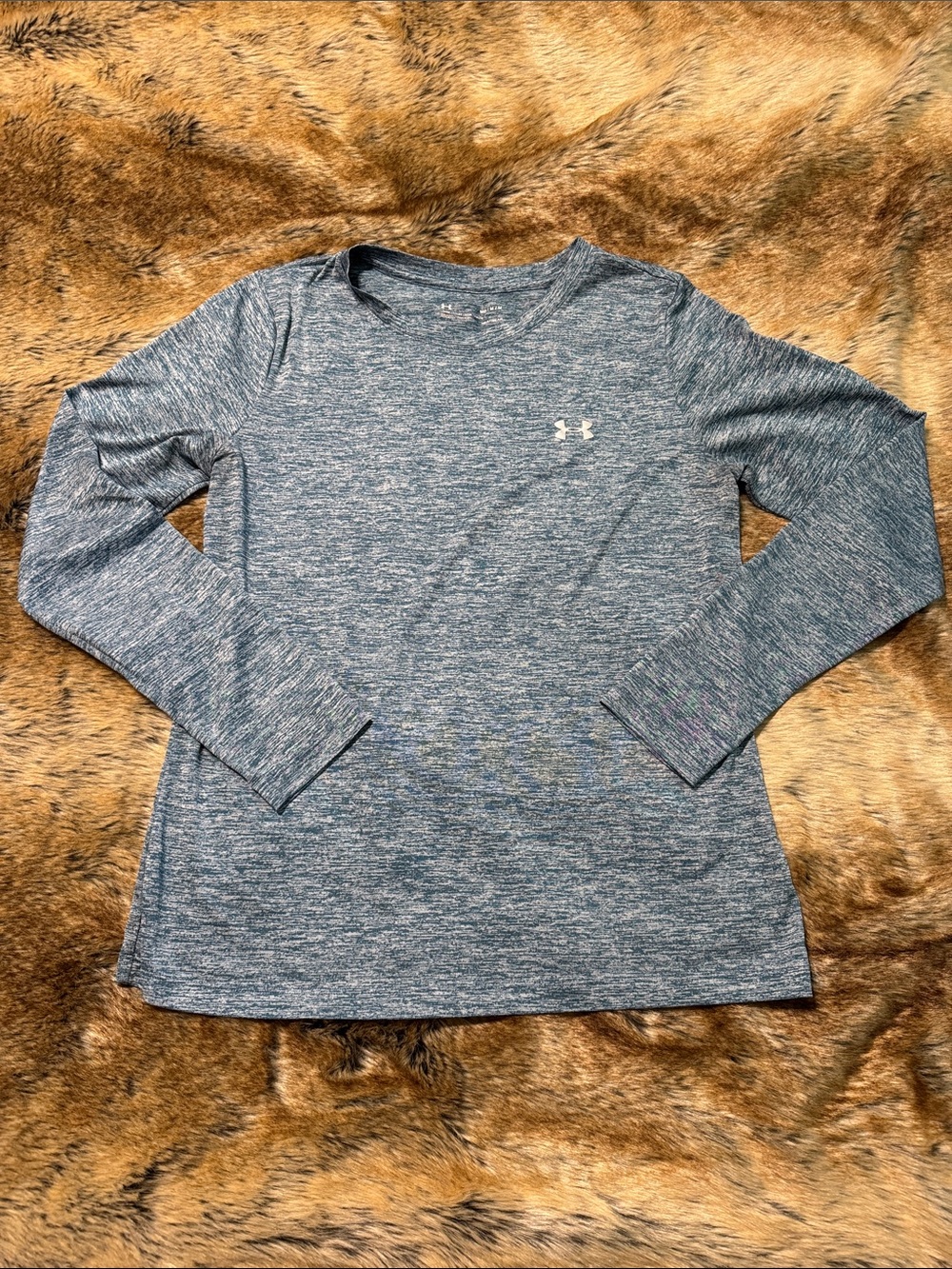 Under Armour Heathered Gray-Blue Long Sleeve Performance Tee